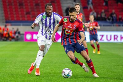 MOL Fehervar FC v Újpest FC: Hungarian Cup Final / Magyar Kupa döntő - MOL Fehérvár FC-Újpest FC-stock-photo