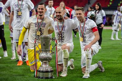 MOL Fehervar FC v Újpest FC: Hungarian Cup Final / Magyar Kupa döntő - MOL Fehérvár FC-Újpest FC-stock-photo