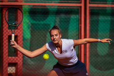 Women's tennis national championship final. (HU) Női tenis oszágos bajnokásg döntője.-stock-photo