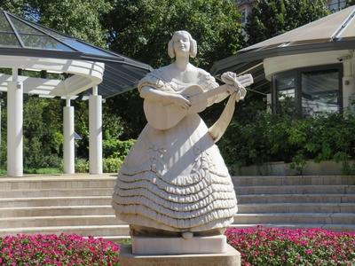 Statue of first Hungarian Opera singer Déryné Széppataki Róza-stock-photo