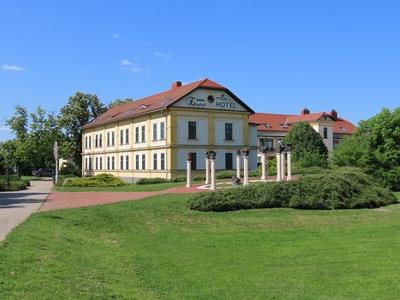 The 1848-49 military officer memorial site - Gyula - Hungary-stock-photo