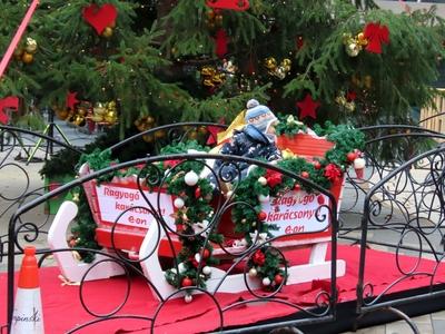 Christmas atmosphere in downtown Budapest-stock-photo