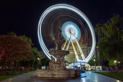 Budapest eye ferris wheel-stock-photo