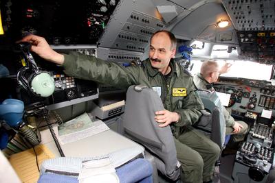 AWACS repülőgép teszteli az új légiirányító rendszert Kecskeméten-stock-photo