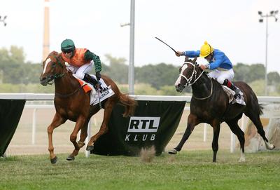 85. galopp Magyar Derby-stock-photo