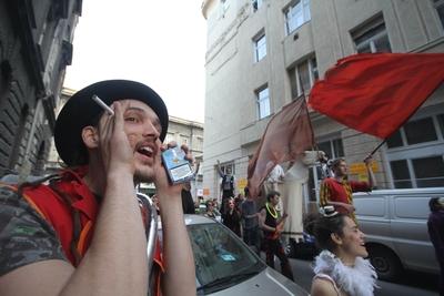 "Megvédjük a Tűzrakteret" - demonstráció-stock-photo